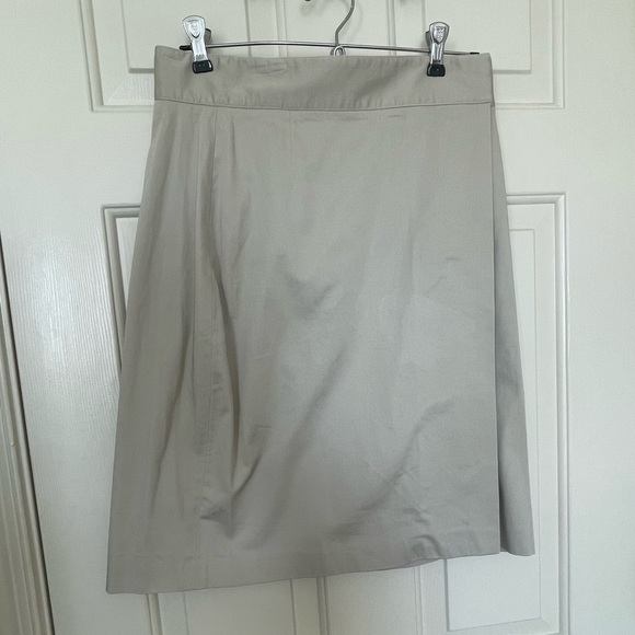 Brooks Brothers 346 tan cotton stretch wrap skirt | 8 - Picture 1 of 11